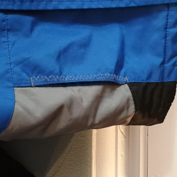 Circo Toddler boys hooded Winter Ski jacket Sz 3T Blue black Gray Lined Outdoors - Picture 4 of 10